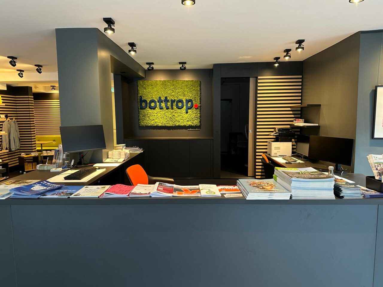 Bottrop, Infopunkt, Counter.jpg: