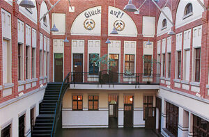 Bottrop, Lohnhalle.jpg: