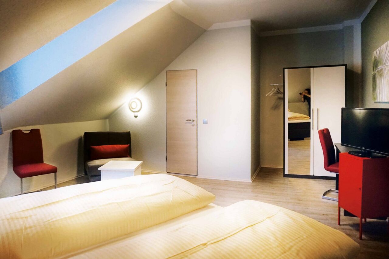 HotelGroßeWilde2.jpg: