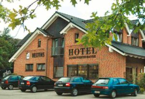 HotelJandewerthBayer.jpg: